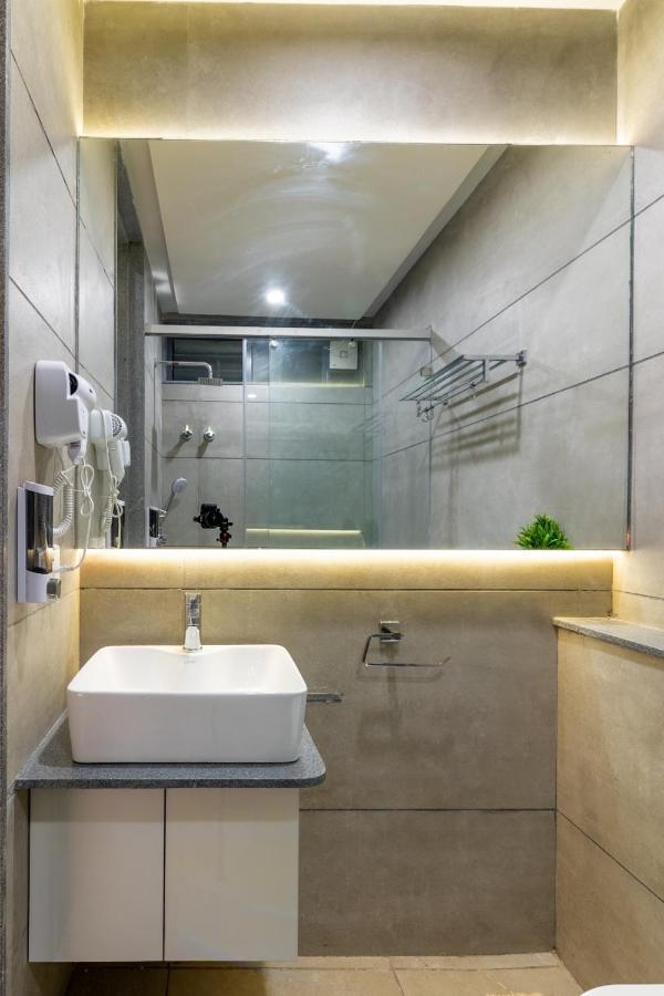 Iris Suites Bangalore Extérieur photo