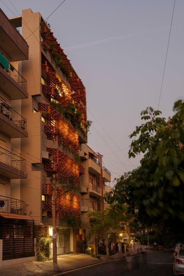 Iris Suites Bangalore Extérieur photo